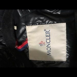 Moncler Jacket Small